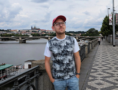 Pánské tričko MAGICKÁ PRAHA- krátký rukáv 1