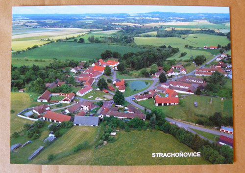 Pohlednice z dronu Obec Strachoňovice