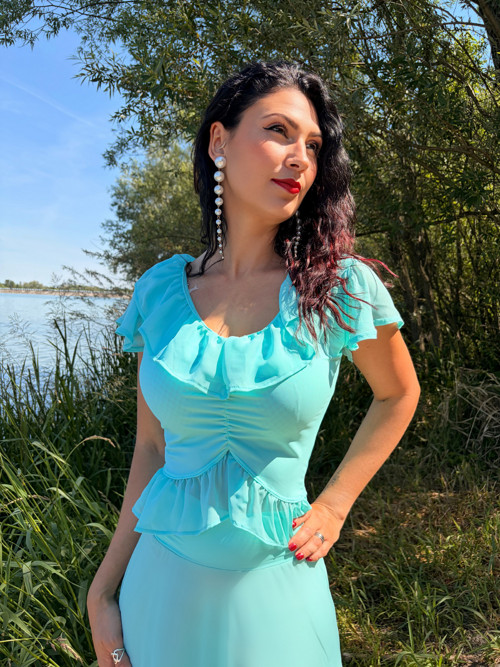 Halenka s volánky - mentol