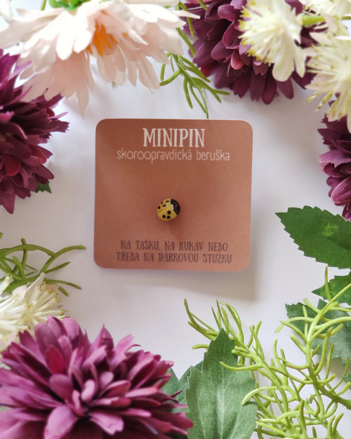 Olivová skoroopravdická beruška | minipin
