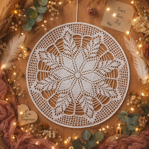 Závěsná dekorace č.33 bílá průměr 30 cm