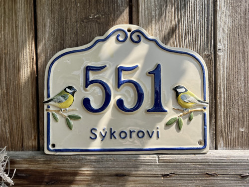 Domovní číslo Sýkorky
