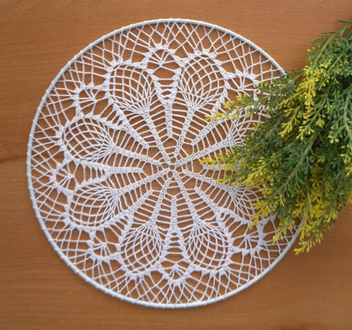 Závěsná dekorace č.60 bílá průměr 25 cm