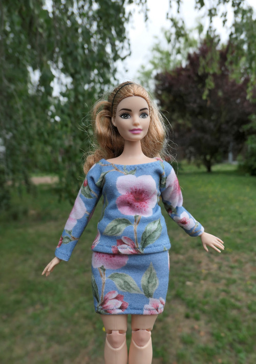Komplet pro Barbie - baculku — foto 1