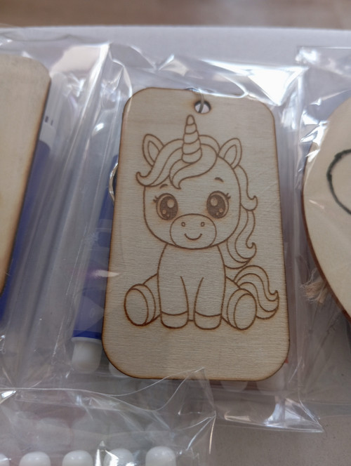 Přívěsek k vymalování
