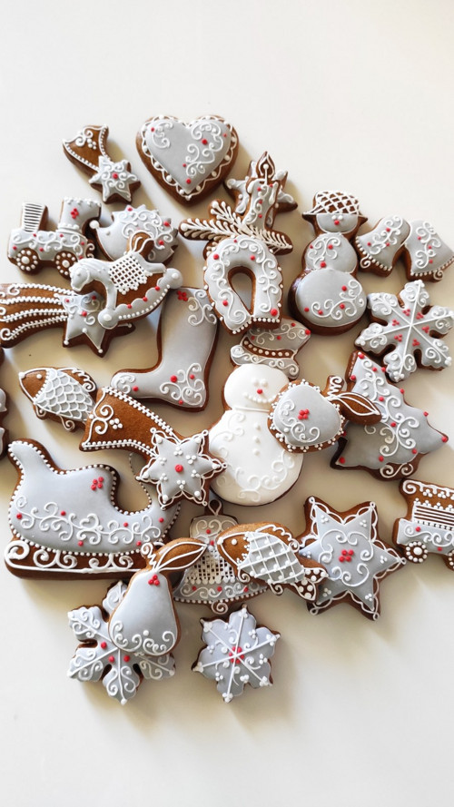 Vánoční perníčky v bílošedém zdobení (15 ks)