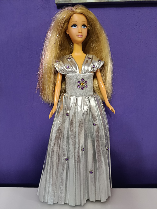 Šaty pro barbie