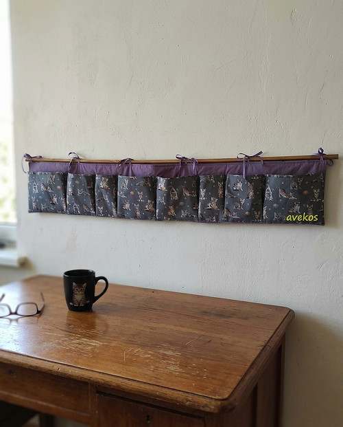 Kapsář 180 x 30 cm do stanu, na tábor, organizér