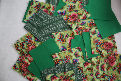Zbytky látek na patchwork (2a), 80 kusů