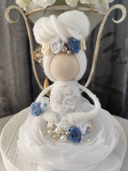 Nikaska Flower Doll Blue – Ručně vyrobená panenka