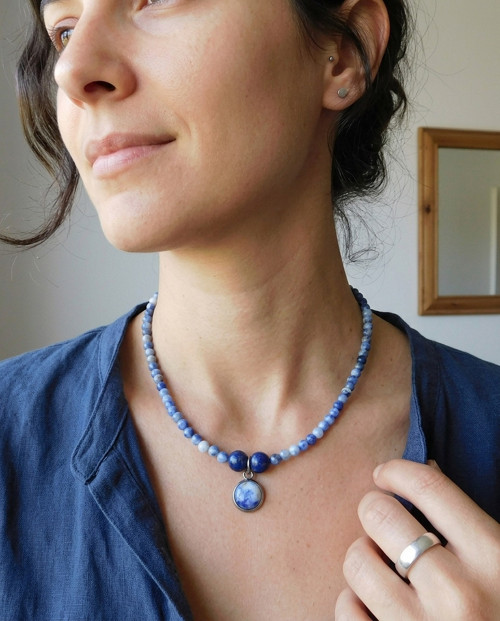 Náhrdelník - sodalit, lapis, nerez