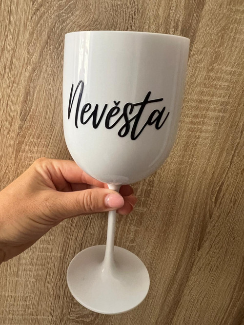 Plastová sklenička Nevěsta