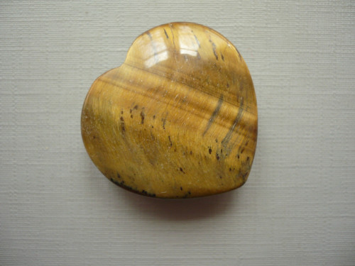 Vrt. srdíčko 3 cm - tygří oko, č.16s