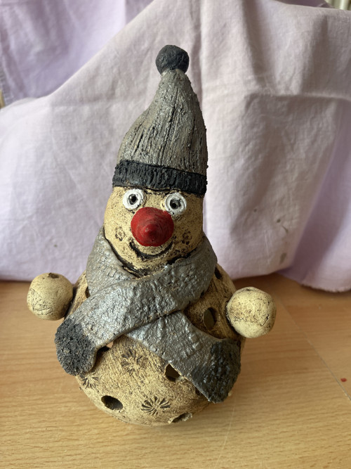 Keramický sněhulák