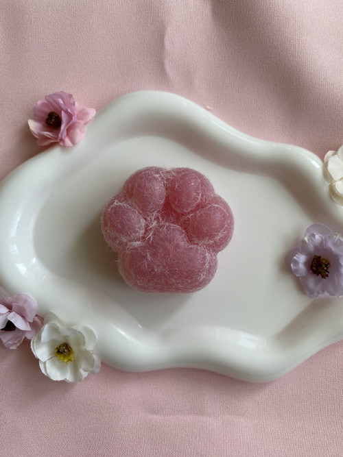 Taba squishy - velká plyšová tlapka