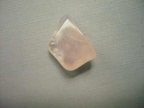 Troml. kámen - chalcedon růžový 27 mm, č.15f