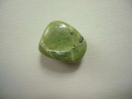 Troml. kámen – nefrit 20 mm, č.8