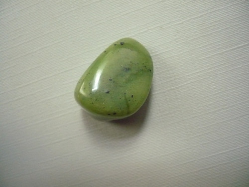 Troml. kámen – nefrit 20 mm, č.61
