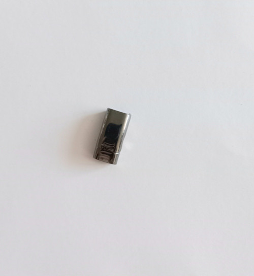 Magnetické zapínání, barva gunmetal