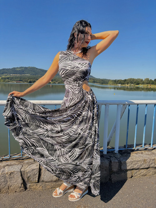 Dlouhé šaty GIA