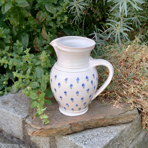 Džbán modré kytky 1,8 l