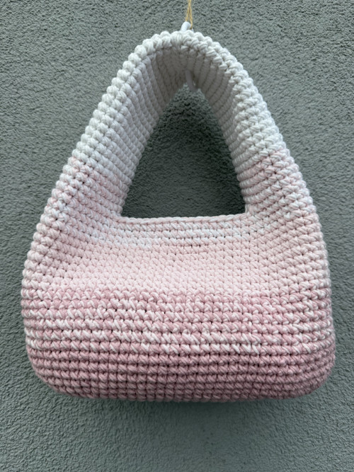Háčkovaná kabelka Ombré