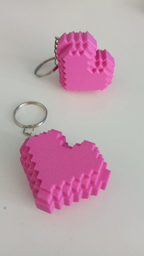 3D tištěná klíčenka ve tvaru srdce