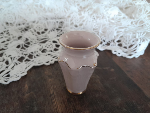 Retro vázička.....růžový porcelán