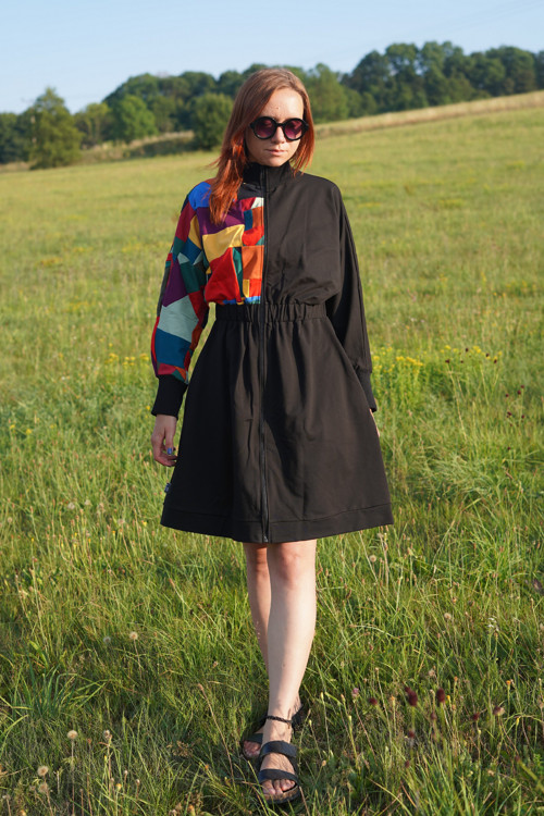 Mikinový kabát — foto 1