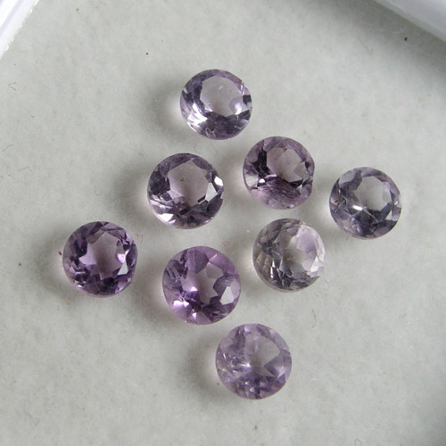 Broušené přírodní Ametysty, 2,15 ct./8ks., cca.4mm