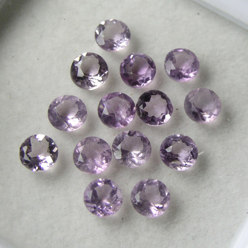 Broušené přírodní Ametysty, 3,09ct./12ks., cca.4mm