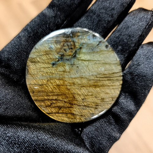 Labradorit, ID 5785, 46x45 mm