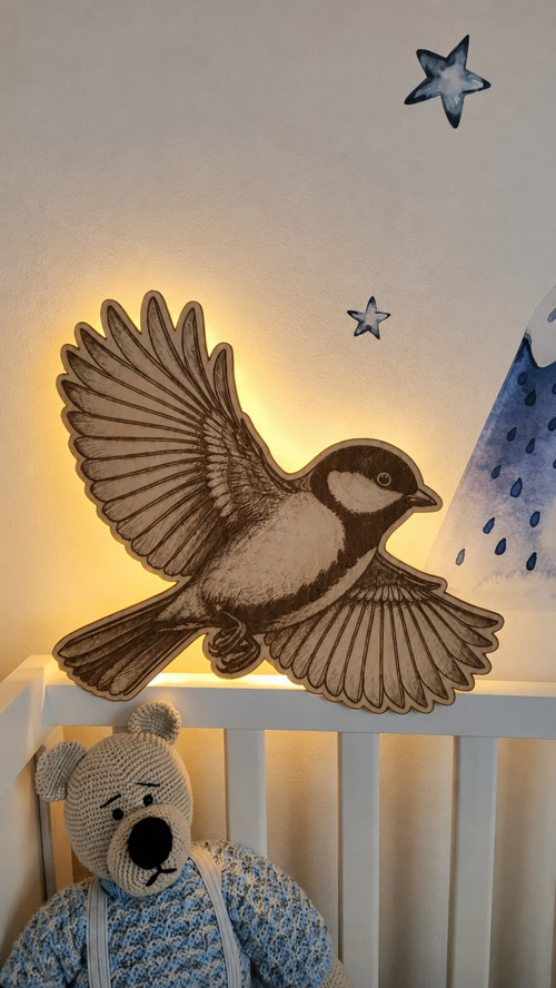 LED dřevěná lampička Sýkorka