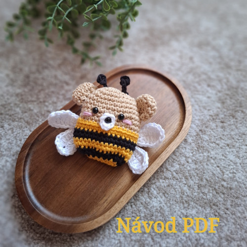 Návod na háčkovaného včelího medvídka brož