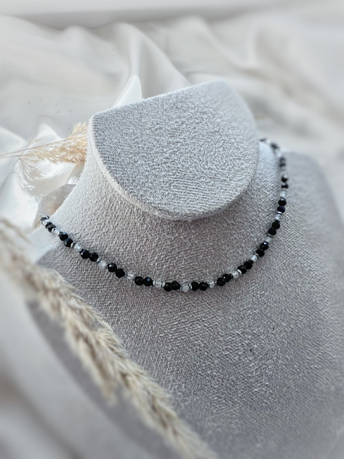 Náhrdelník černý spinel, bílý topaz, hematit ocel