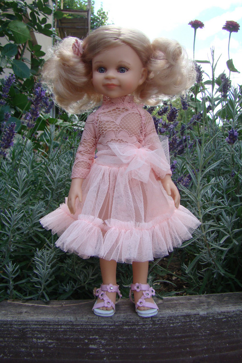 Paola Reina 32 cm- krajková souprava