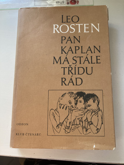 Humoristická kniha- Pan Kaplan má stále třídu rád