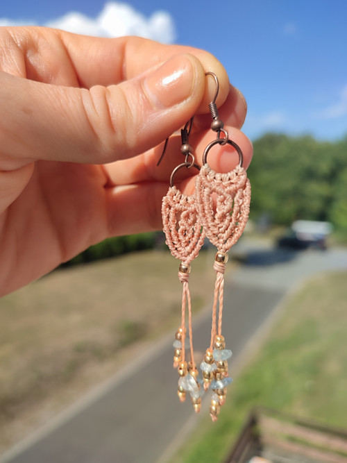 Macramé náušnice, Villiblóm "divoká květina"