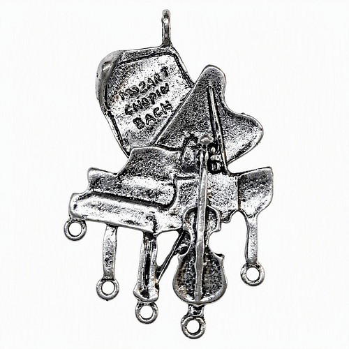 Konektor (přívěsek) hudební nástroje, platina