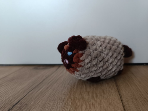 Háčkovaná ragdoll kočička