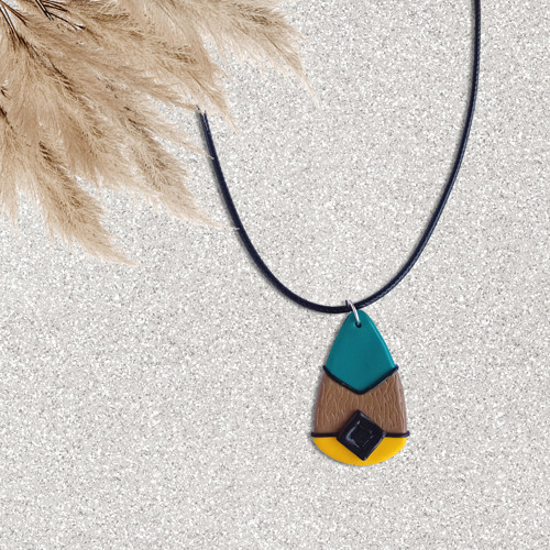 Netradiční amulet - FIMO náhrdelník