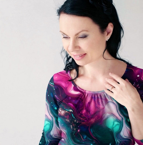 Dámské tričko se vzorem — foto 1