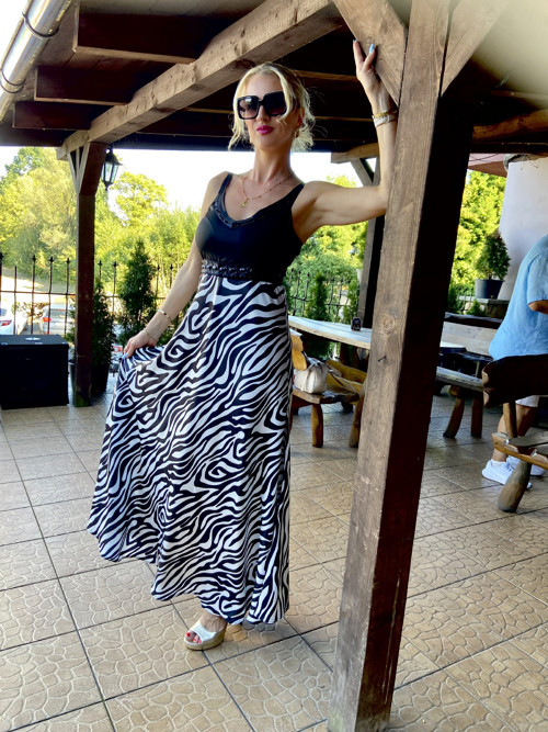 Dlouhé šaty Zebra Vel. 38 až 40