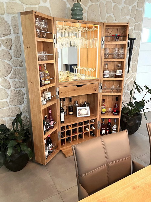 Luxusná dubová vinotéka — foto 1