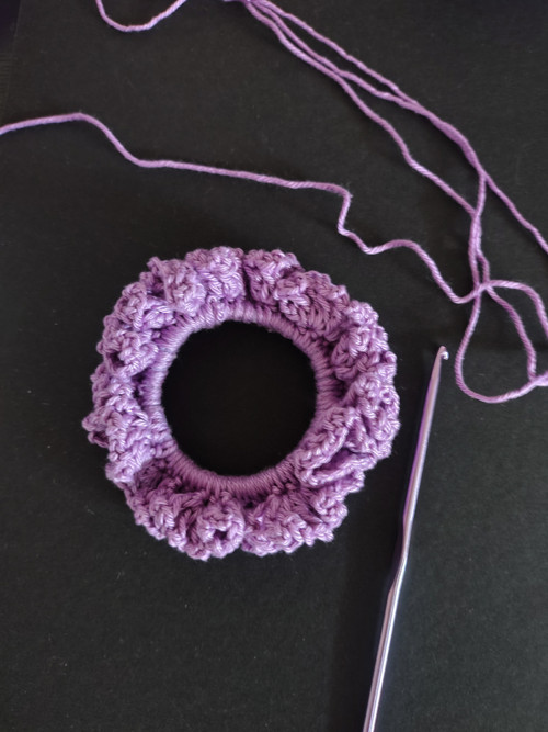 Háčkovací sada gumička scrunchie — foto 1