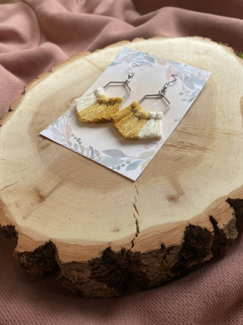 Lehké náušnice s hexagonem (chirurgická ocel)