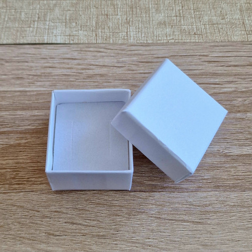 5- papírová KRABIČKA na šperky, bílá (5x4x2,5)