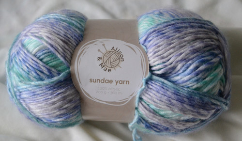 Příze Sundae Yarn 200g / 360 m samovzorovací