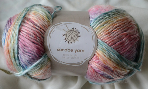 Příze Sundae Yarn 200g / 360 m samovzorovací