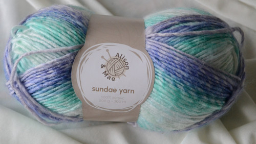 Příze Sundae Yarn 200g / 360 m samovzorovací